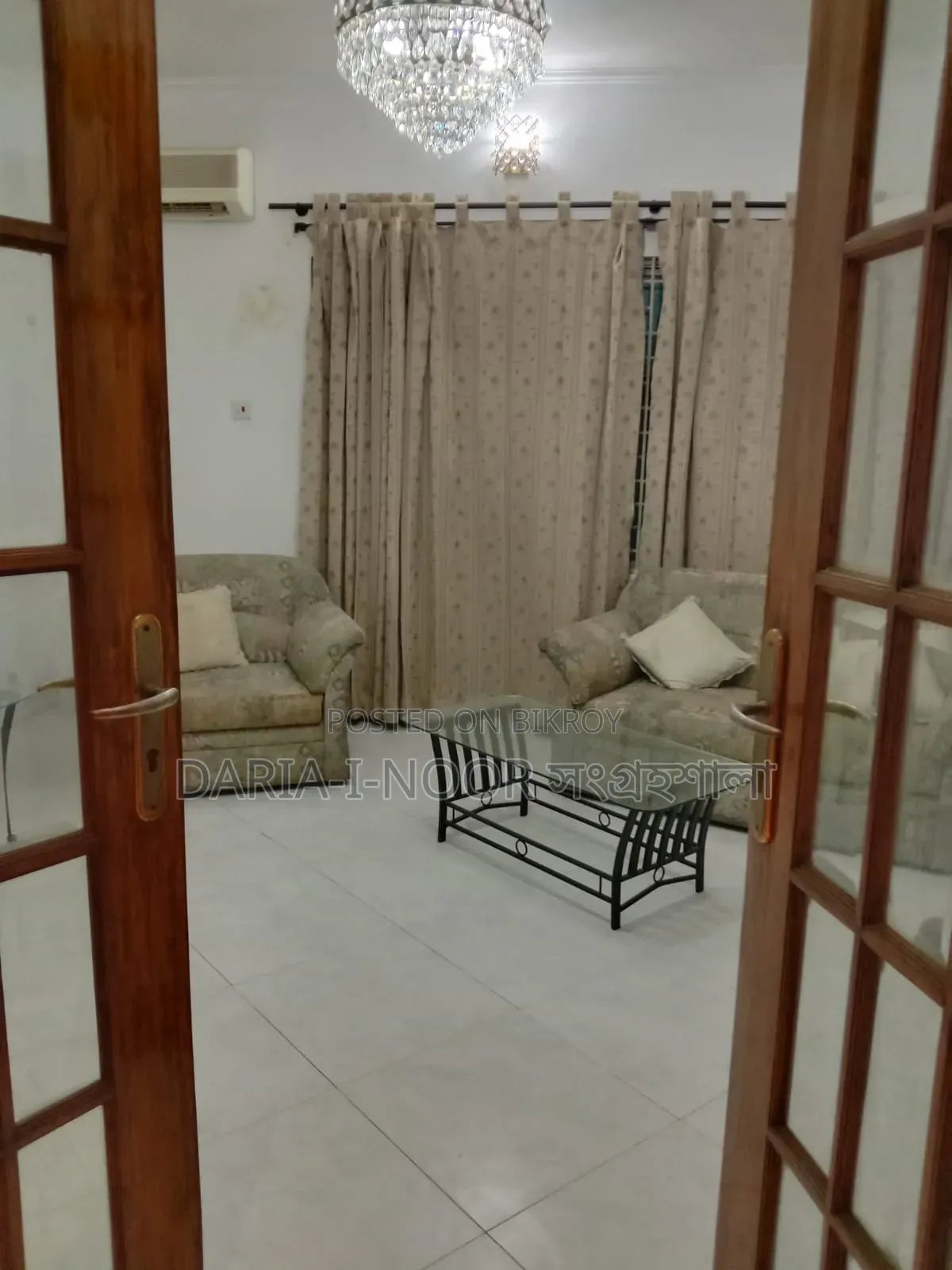 গুলশানে ৩ বেডরুমের অ্যাপার্টমেন্ট বিক্রয়