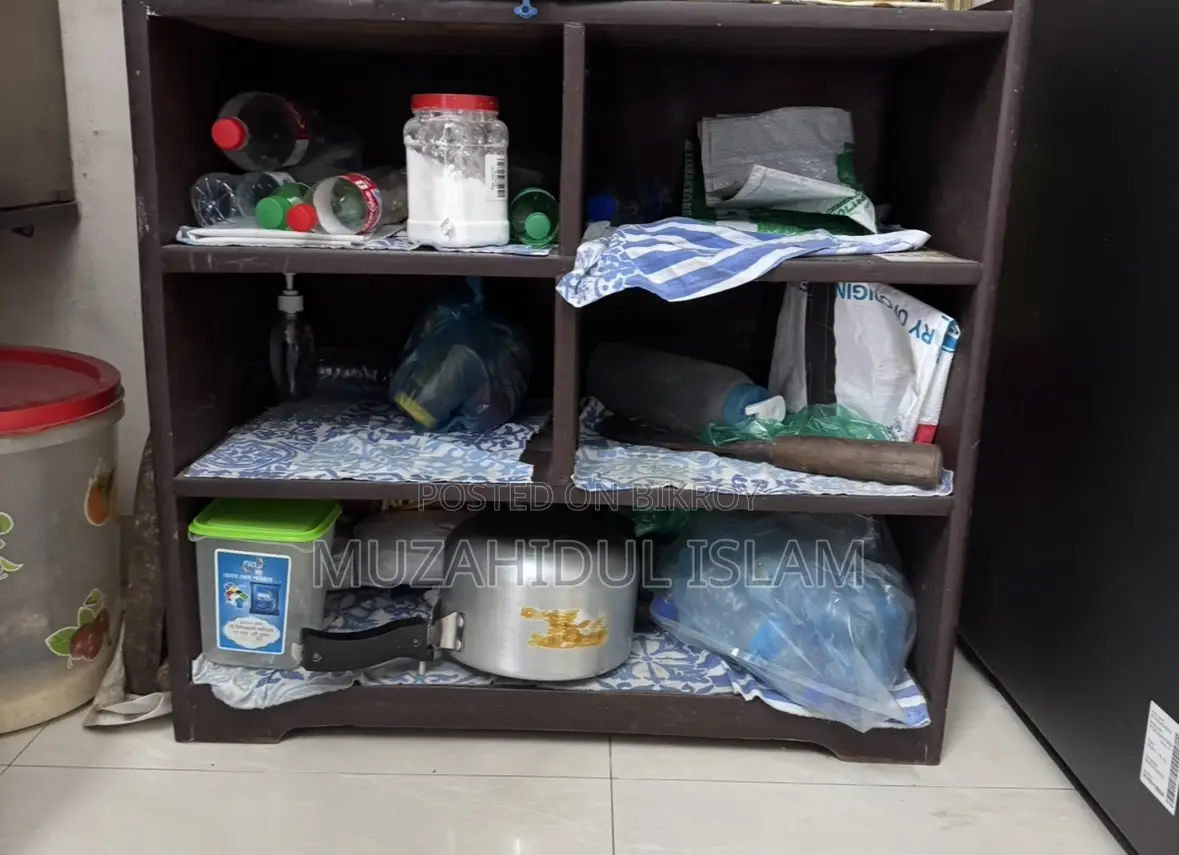 উড সেলফ সেল