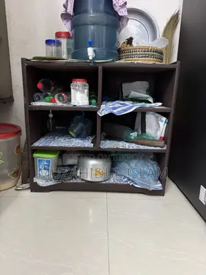 উড সেলফ সেল