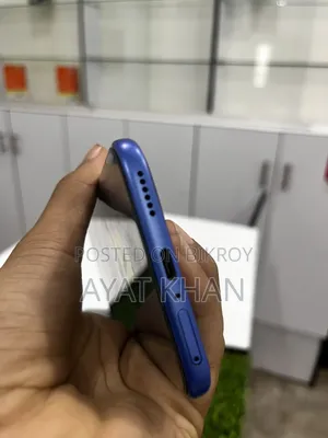 ইনফিনিক্স নোট এজ ১২৮ জিবি নীল