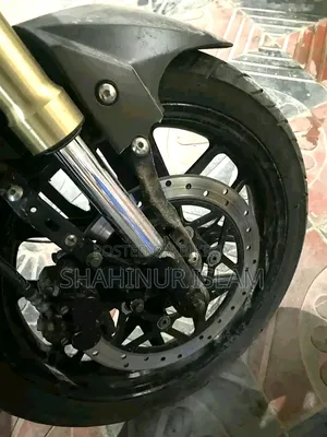 রানার বোল্ট ১৬৫আর ২০২৩ কালো