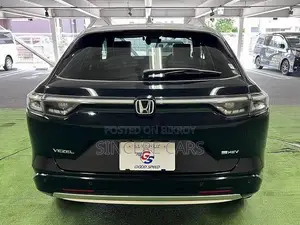 Honda Vezel 2021 Black