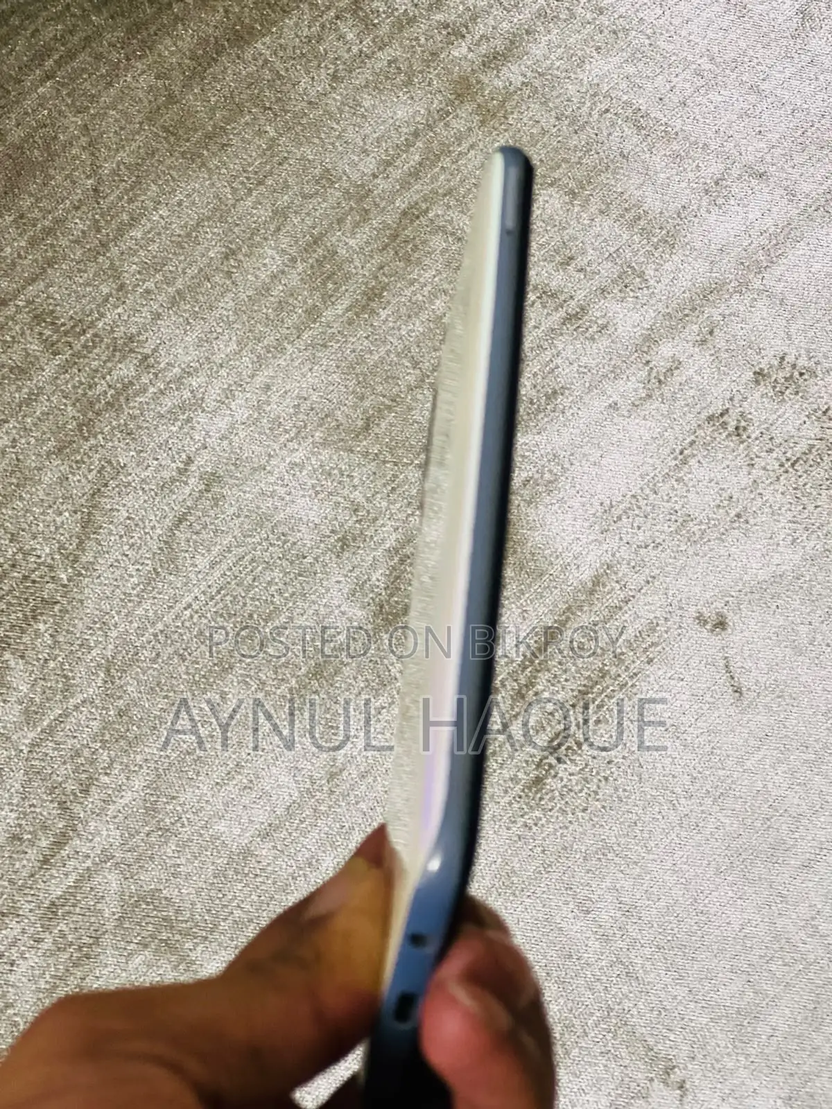 স্যামসাং গ্যালাক্সি এ৫০ ৬৪ জিবি হোয়াইট