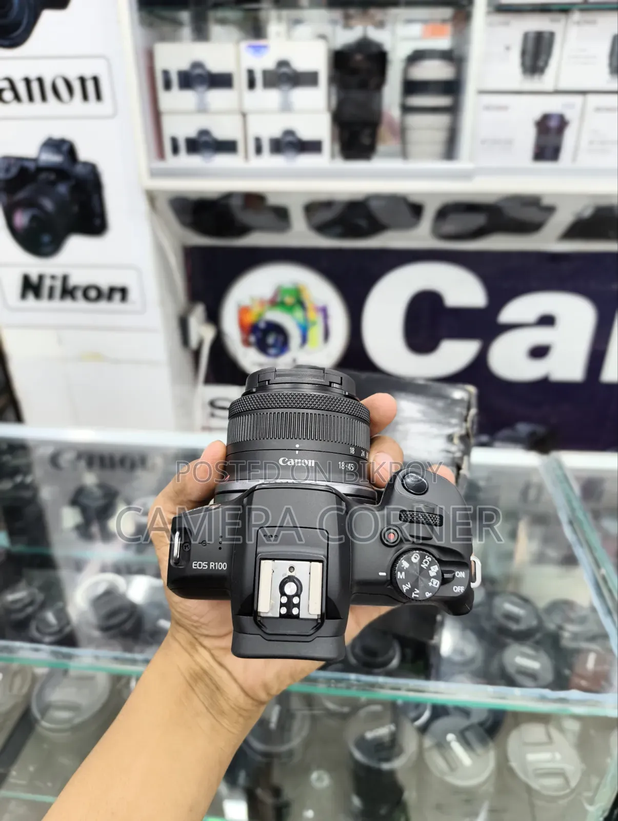 Canon R100 Camera With Kit Lens