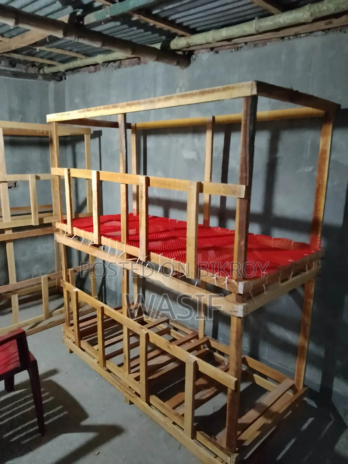 New chicken cage for sale. Netting included.