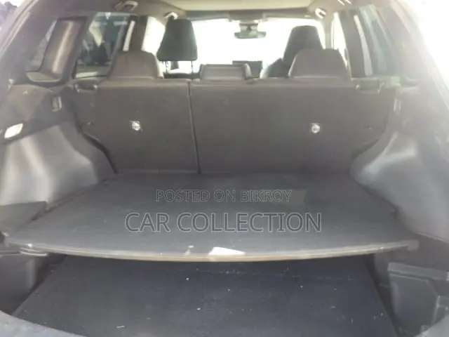 Toyota Corolla Cross Hybrid 2023 Pearl
