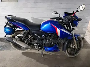 টিভিএস আপাচে আরটিআর ১৬০ টুভি ২০১৮ ব্লু