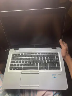 ল্যাপটপ HP EliteBook 840 G3 ৮ জিবি ইন্টেল কোর আই ৫ এসএসডি ৬টি