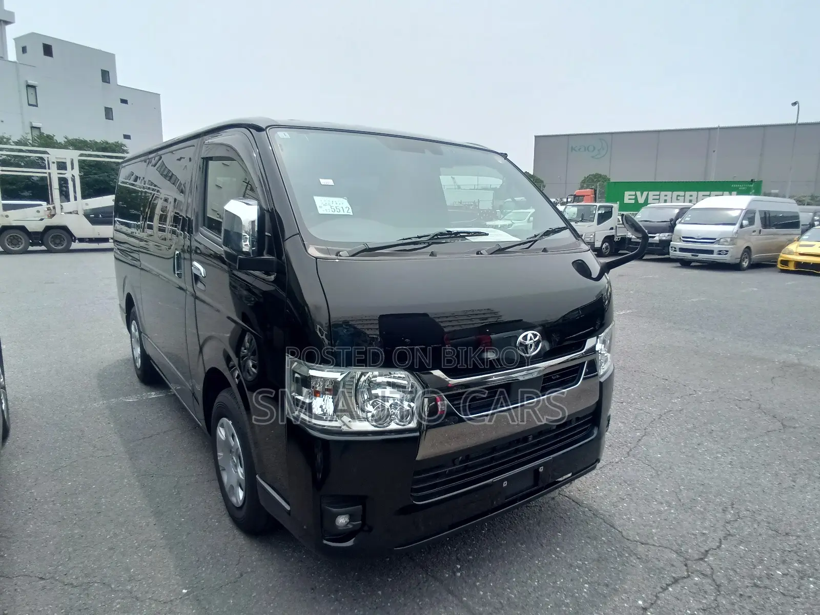 Toyota HiAce 2025 Black