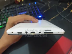 Toshiba DynaPad N72 64 GB White