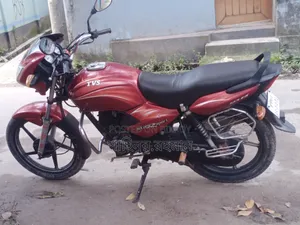টিভিএস ২০১১ লাল