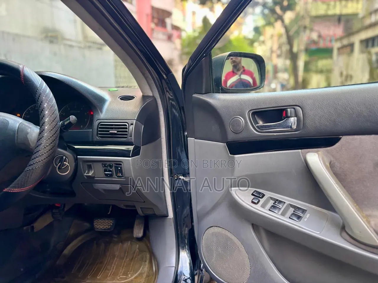টয়োটা অ্যালিওন ২০০৪ কালো