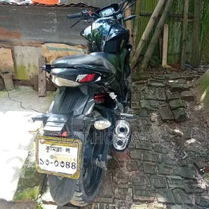সুজুকি গিক্সার ২০২৩ ব্ল্যাক