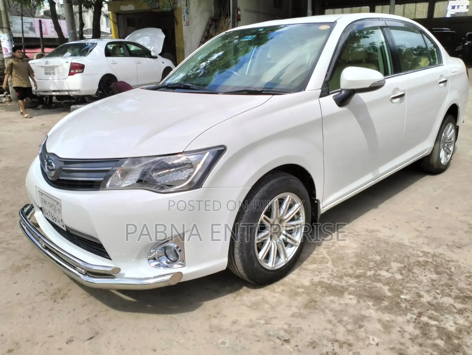 Toyota Axio 2013 White