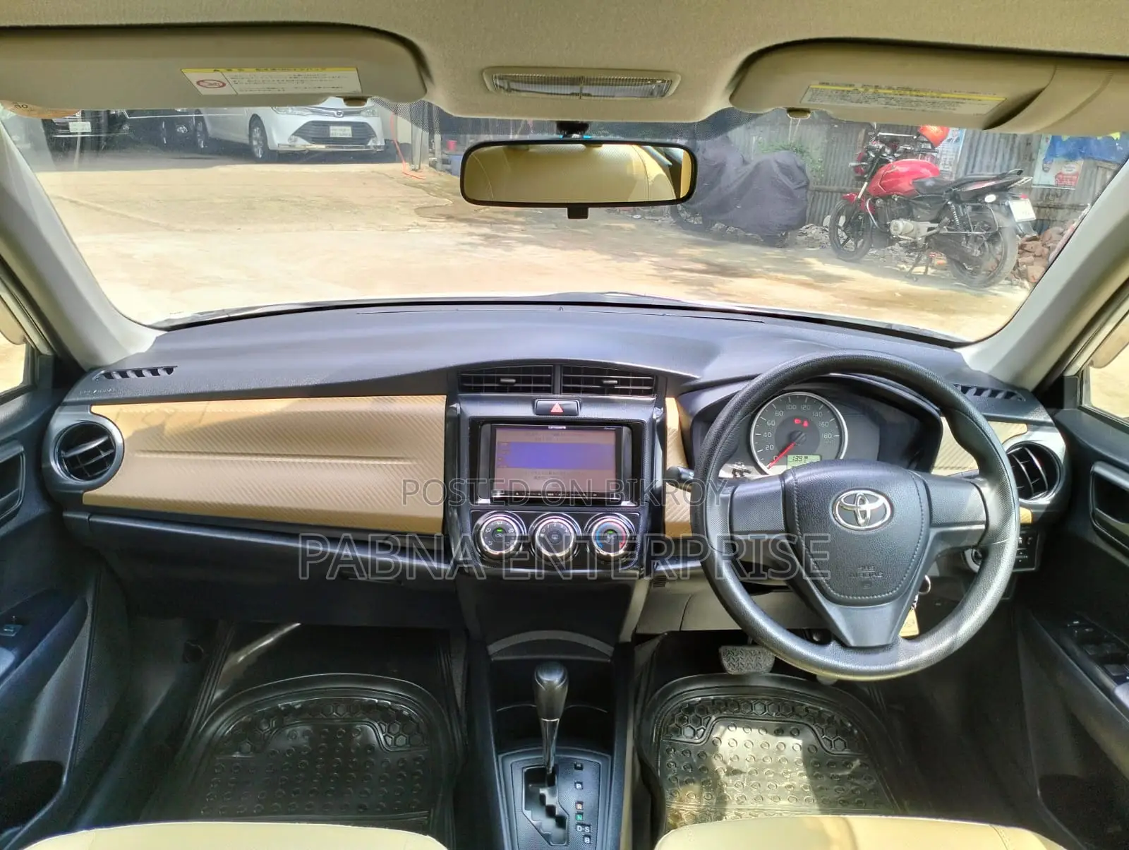 Toyota Axio 2013 White