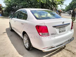 Toyota Axio 2013 White