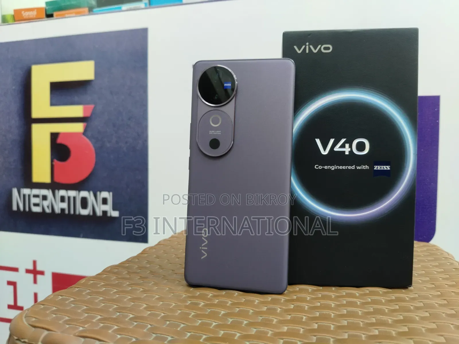 Vivo V40 5G 256 GB