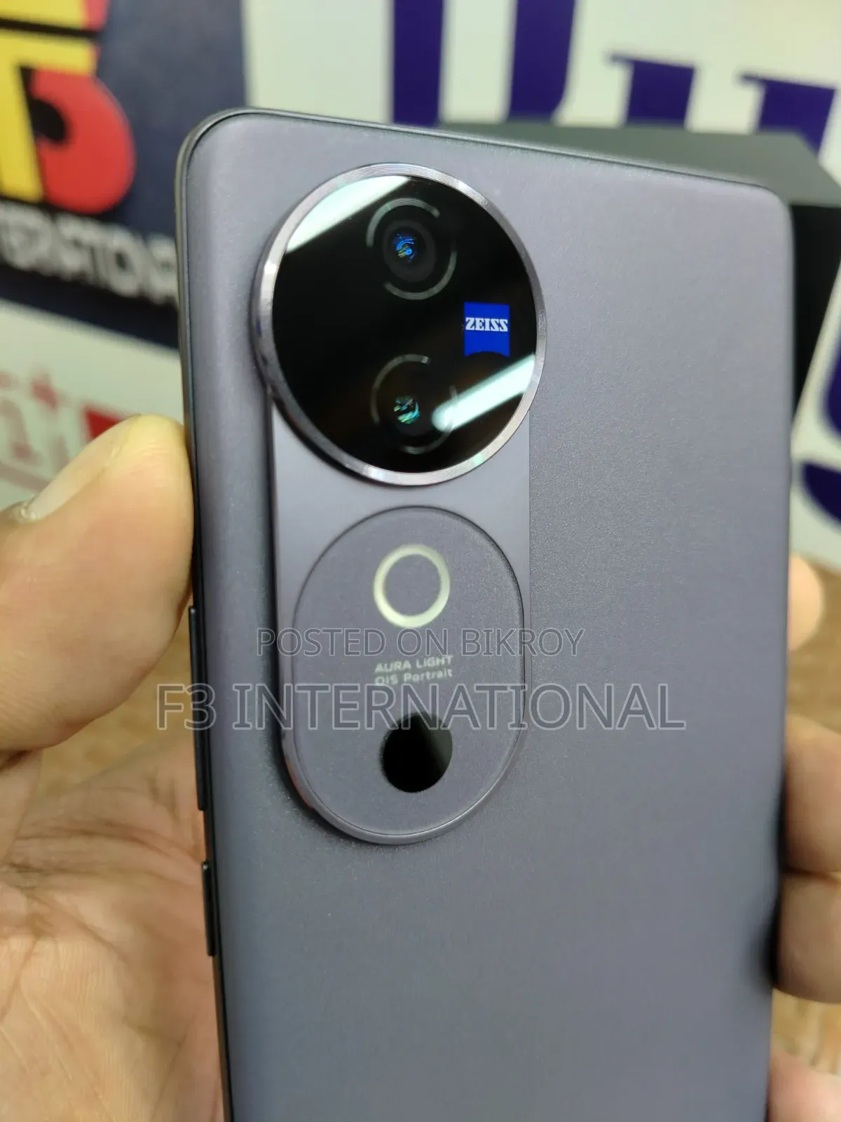Vivo V40 5G 256 GB