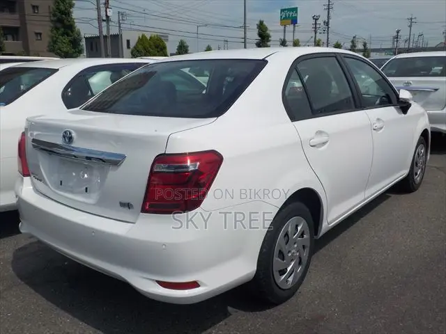 Toyota Axio 2022 White