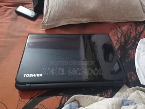 Laptop Toshiba Satellite L50 6GB Intel Core i5 HDD 750GB