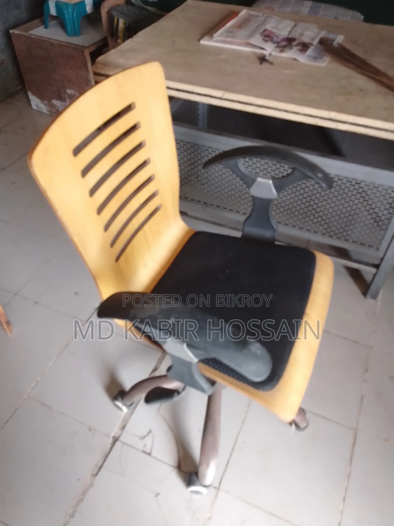 Old Chair Good