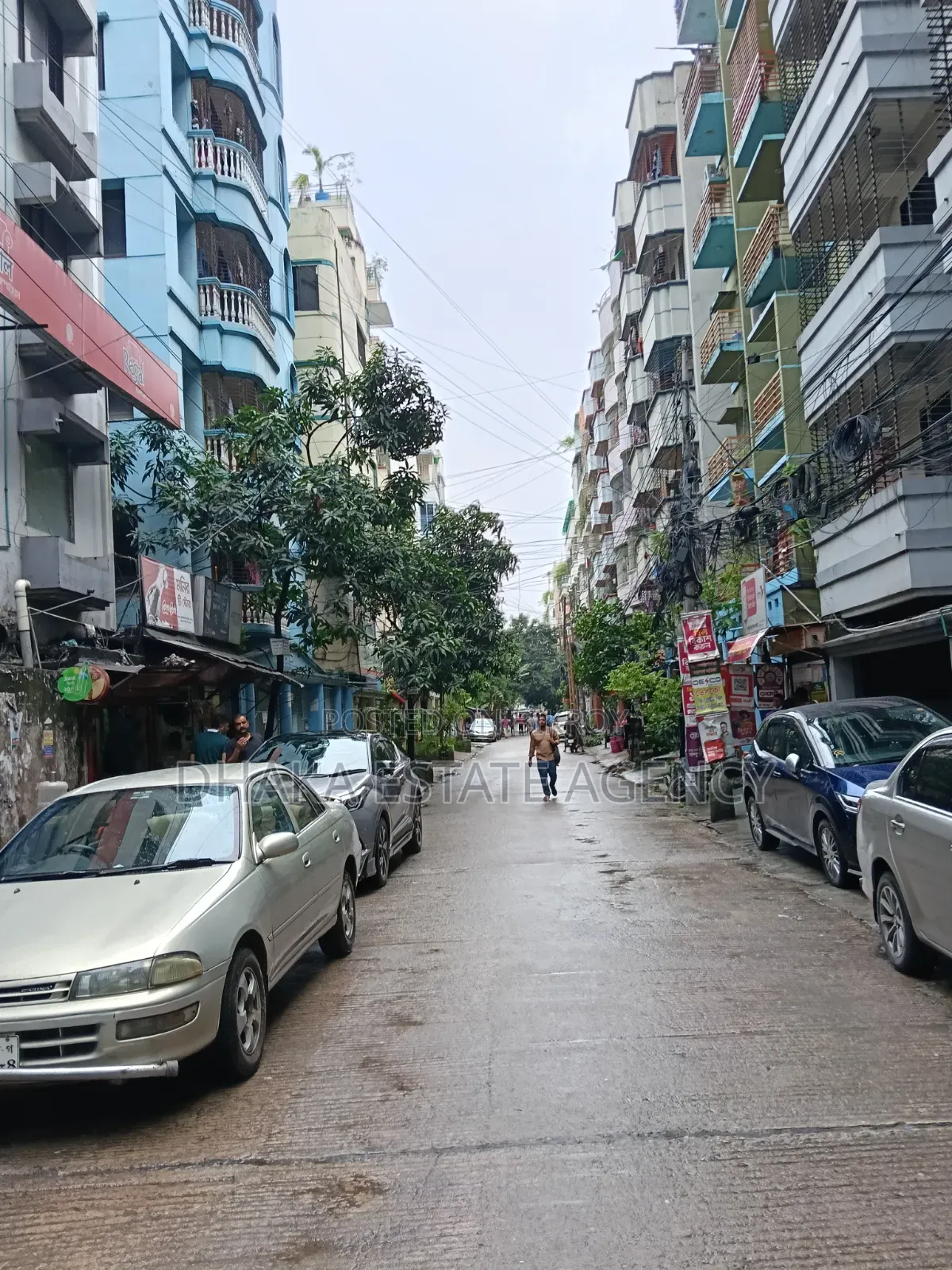 Banani Block E, South Facing 7.50 Katha Plot For Sale