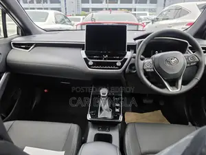 Toyota Corolla Cross 2026 Beige