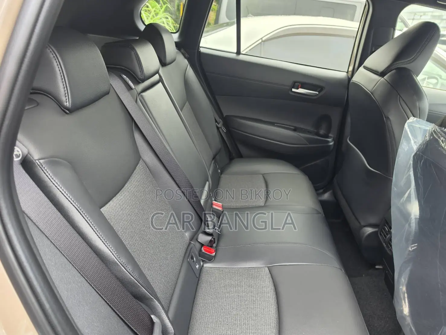 Toyota Corolla Cross 2026 Beige