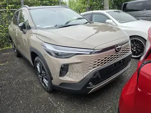 Toyota Corolla Cross 2026 Beige