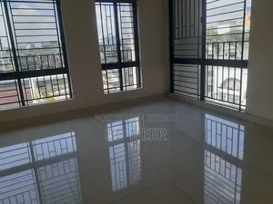 Furnished 4 Bedroom Apartment in Baridhara for Rent