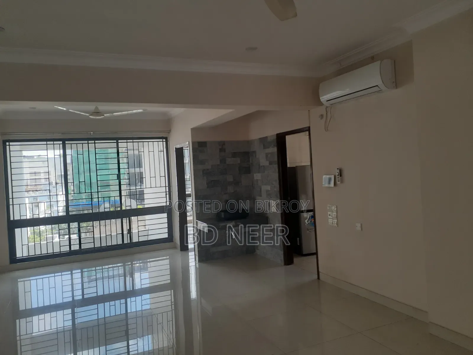 Furnished 4 Bedroom Apartment in Baridhara for Rent