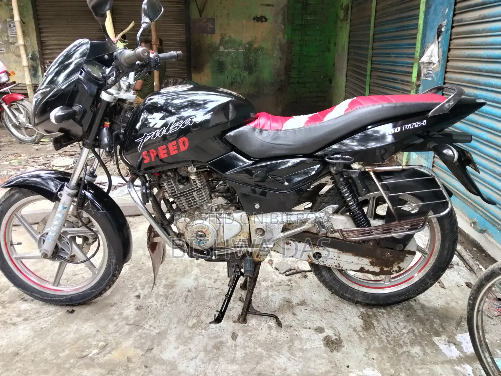 বাজাজ পালসার ১৫০ ২০০৮ ব্ল্যাক