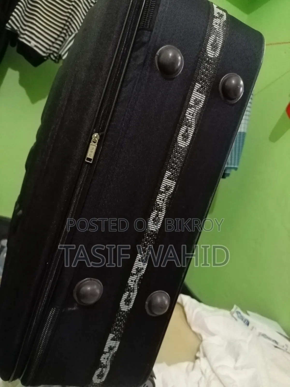 লাগেজ ব্যাগ