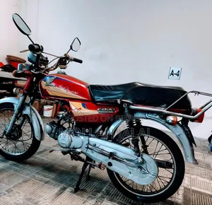 Honda 2006 Red