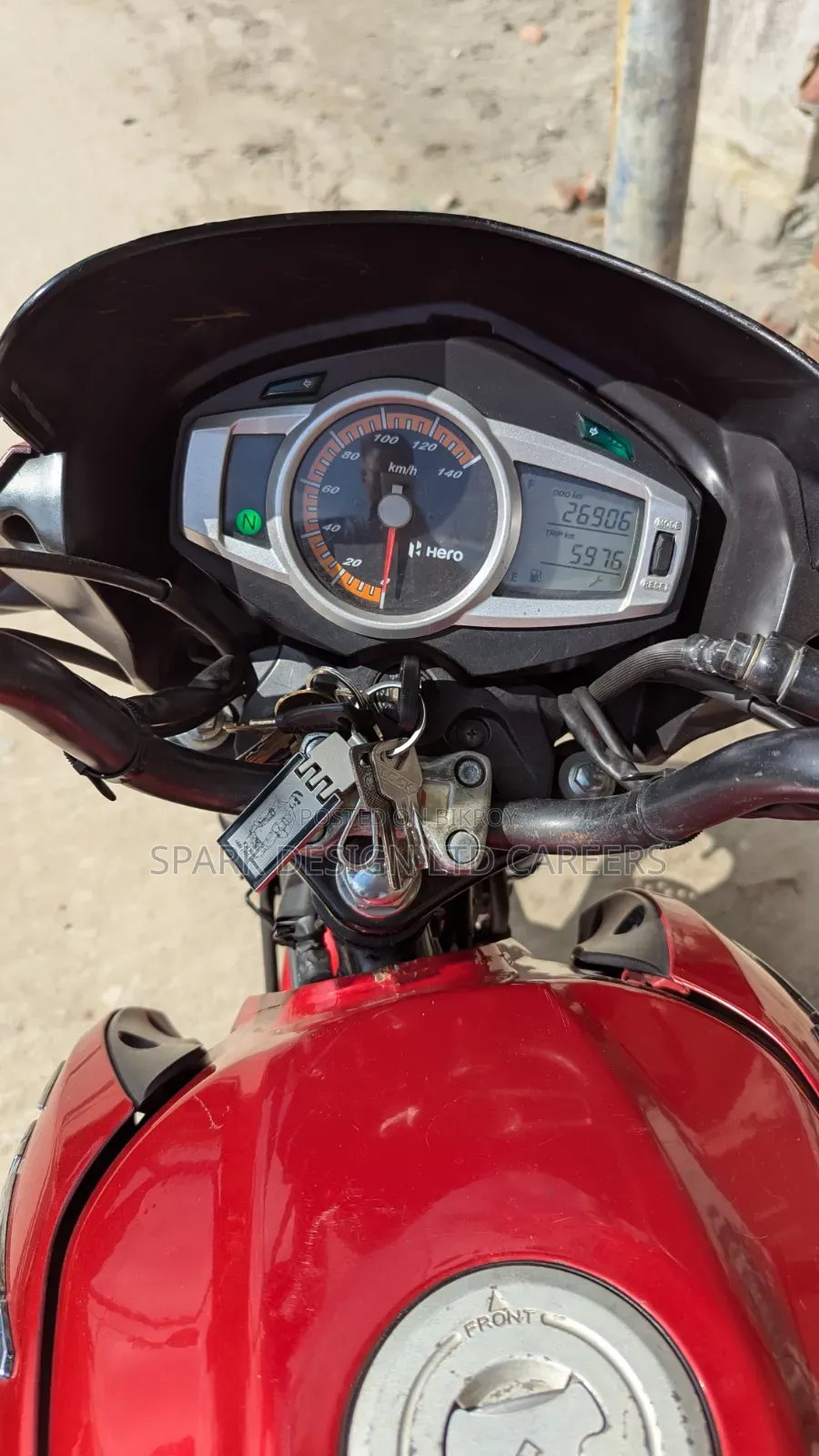 হিরো ইগনিটর ২০২২ লাল