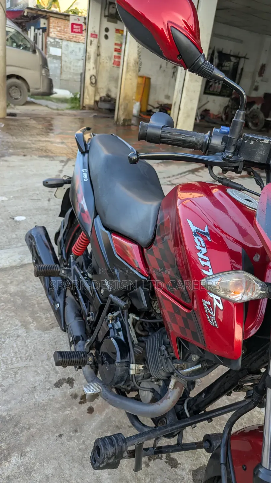 হিরো ইগনিটর ২০২২ লাল