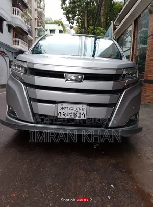 Toyota Noah 2019 Silver