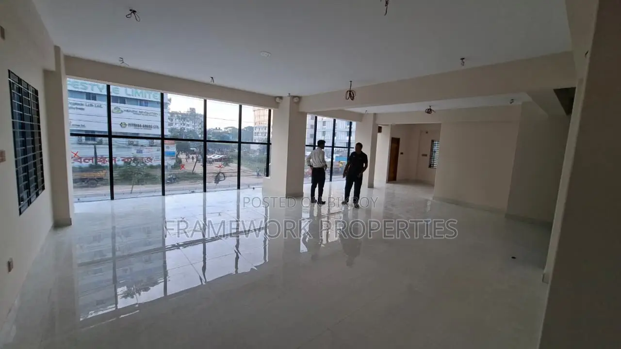 আফতাবনগরে নিচতলার স্পেস ভাড়ার জন্য