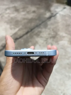 New Apple iPhone 15 128 GB Blue
