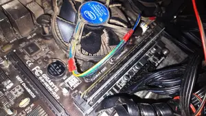 Desktop Computer Gigabyte 16GB Intel Core i3 SSD 128GB