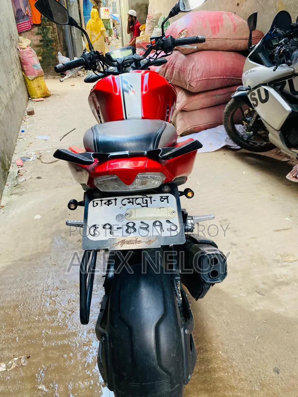 টিভিএস আপাচে ১৬০ ৪ভি ২০২১ লাল