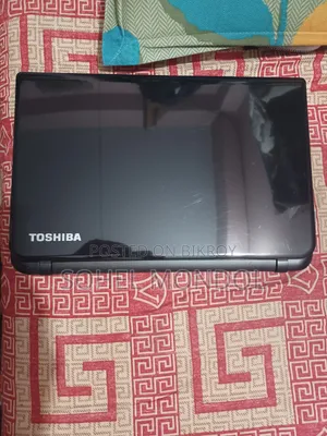 Laptop Toshiba Satellite L50 6GB Intel Core i5 HDD 750GB