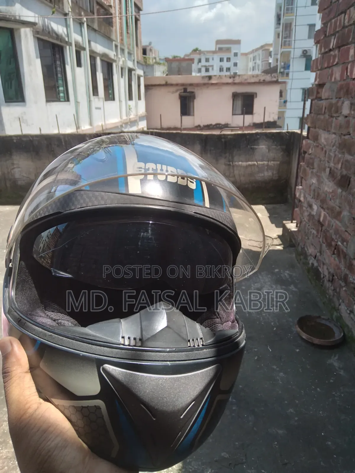 Helmet Studds