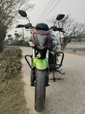 ইয়ামাহা এফজেড ২০১১ কালো
