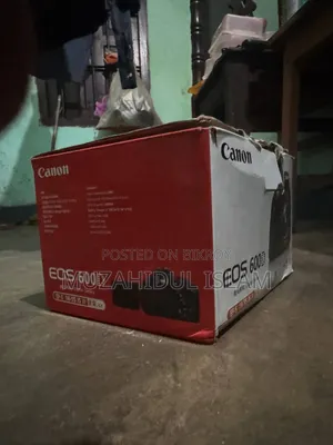 Emergency Sale – Canon EOS 600D DSLR Camera