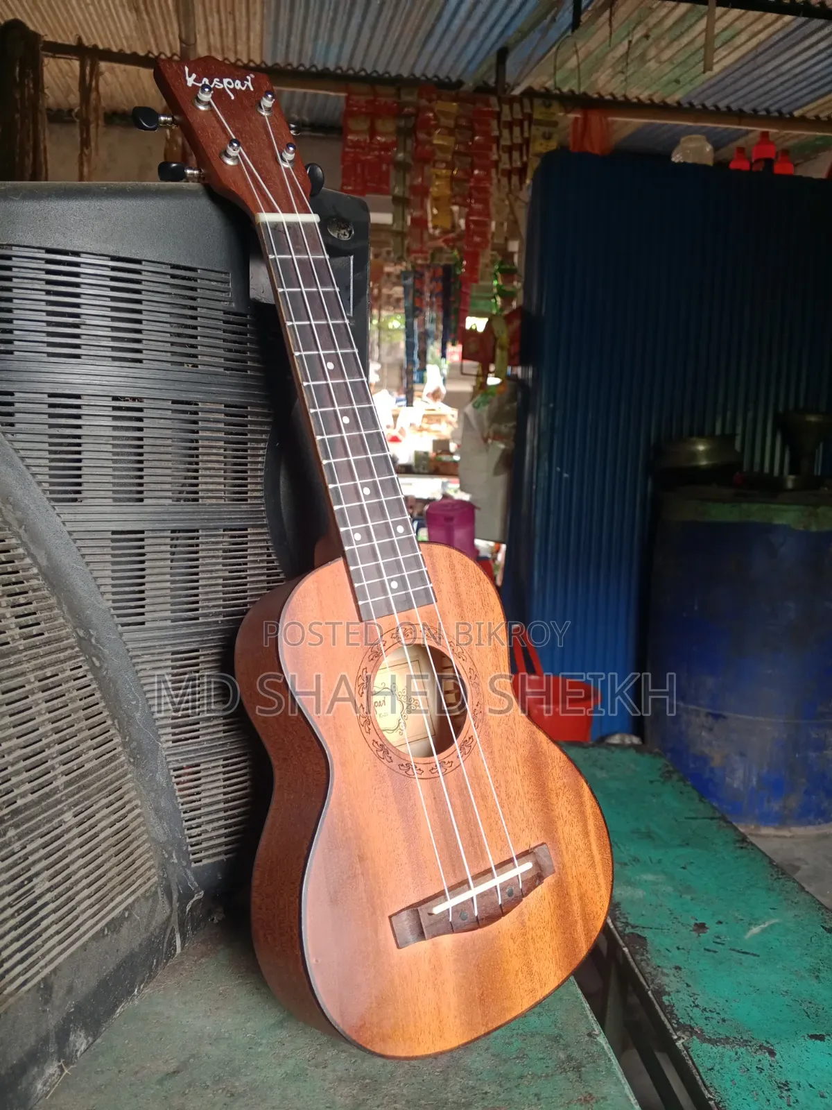 Ukulele 21"