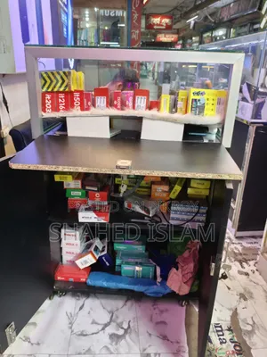 Mobile Display Desk