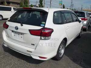 Toyota Corolla Fielder 2021 White