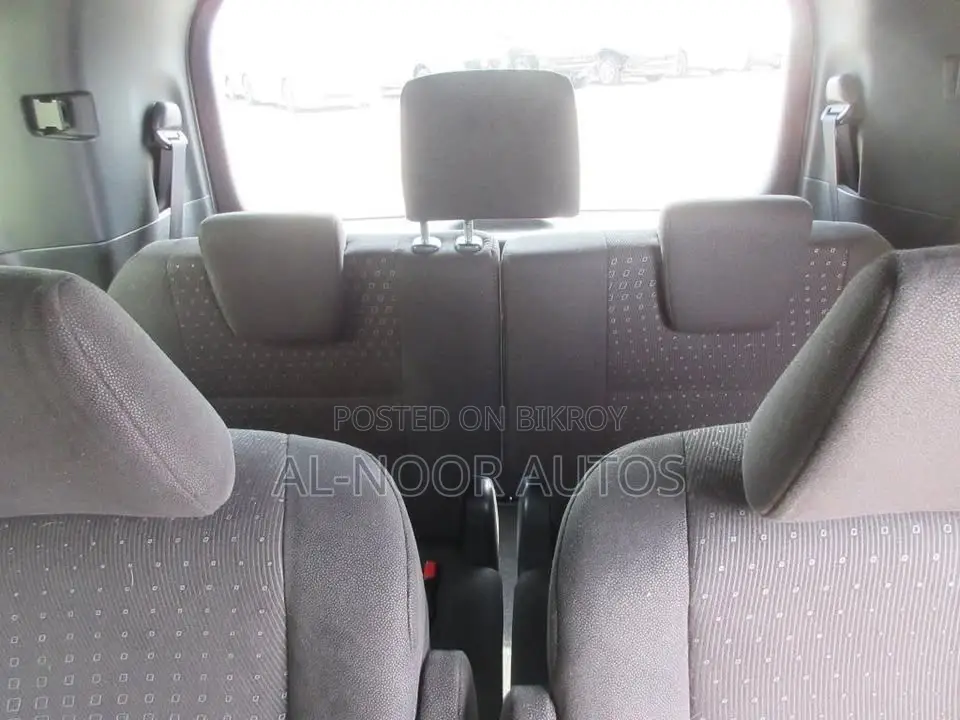 Toyota Noah 2021 Pearl