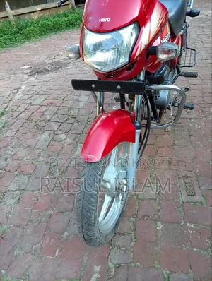 Hero HF Deluxe 2019 Red